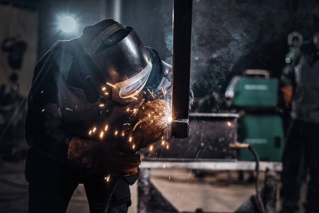 Oitavus - marketing para indústria metalúrgica
